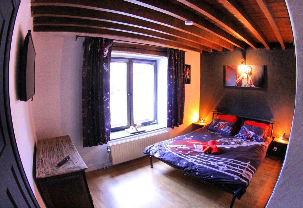 B&B Music City Wibrin Kültér fotó