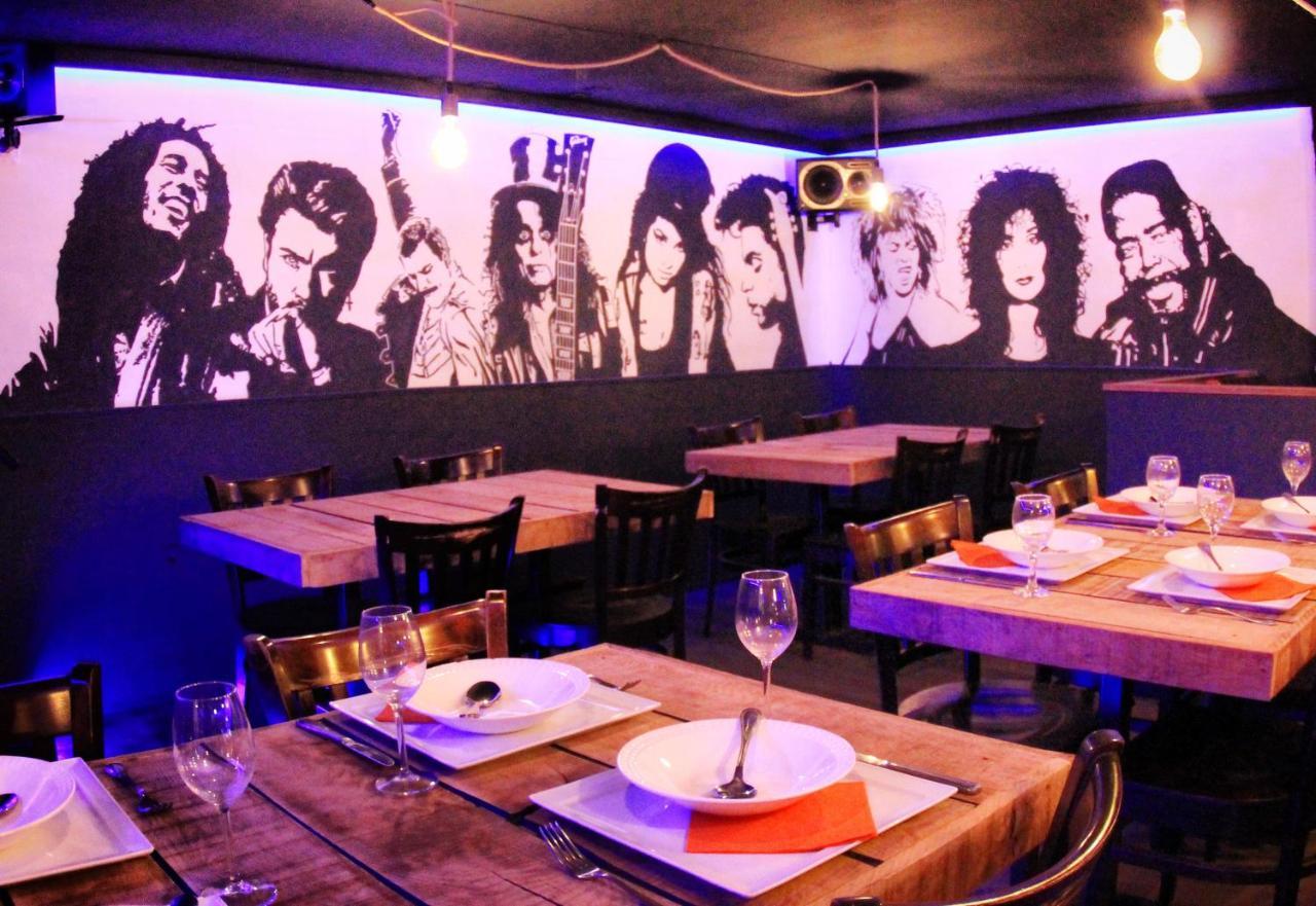 B&B Music City Wibrin Kültér fotó